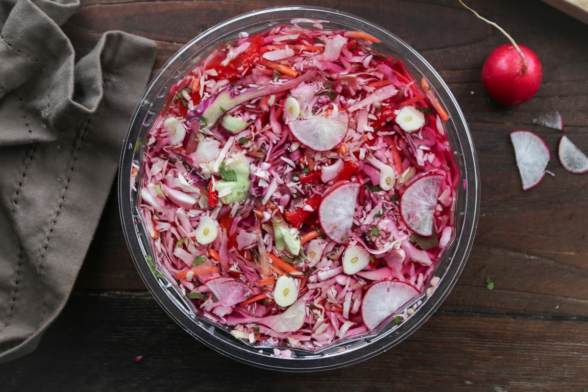 Συνταγή για πολίτικη σαλάτα με μωβ λάχανο