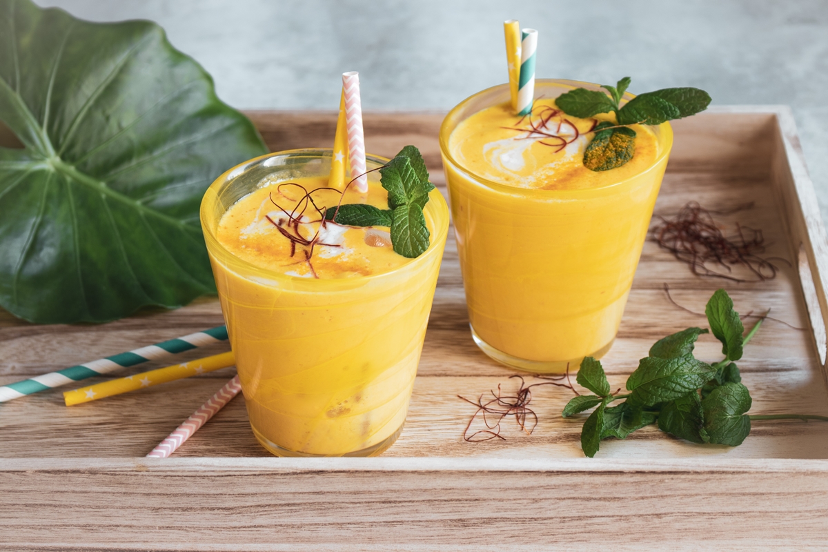Smoothie με Κουρκουμά και Μάνγκο
